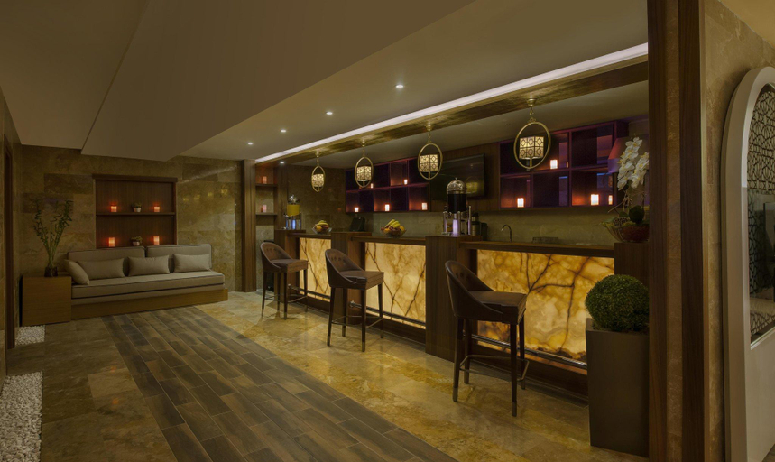 Food & Drinks 5, Doubletree by Hilton Elazig, Merkez