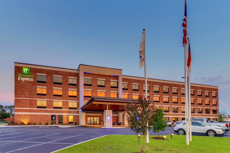 Holiday Inn Express WILMINGTON - PORTERS NECK, New Hanover