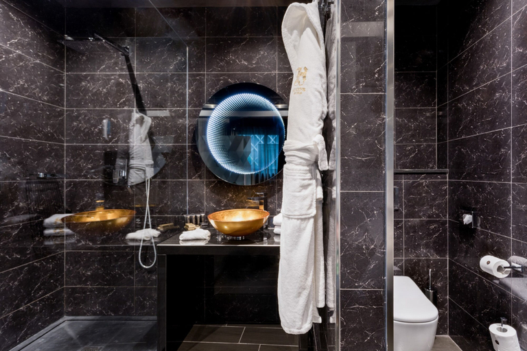 Bathroom 5, H Hotel, St Julian's