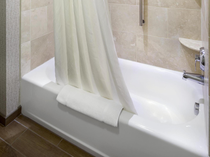Bathroom 4, Homewood Suites by Hilton Pittsburgh Aprt/Robinson, Allegheny