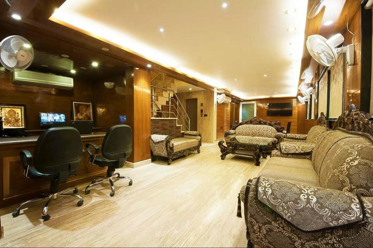 Public Area 5, Hotel Wood Castle Grand , Delhi