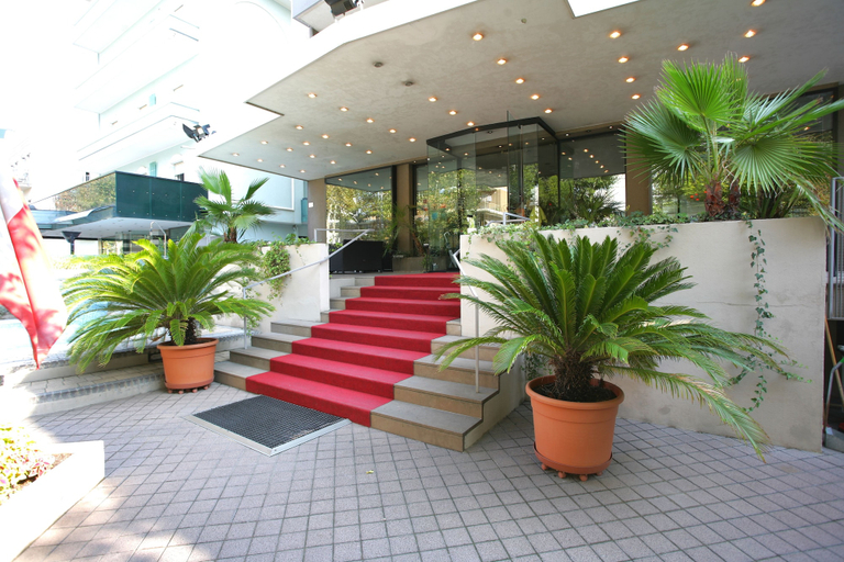 Exterior & Views 2, Hotel Derby, Rimini