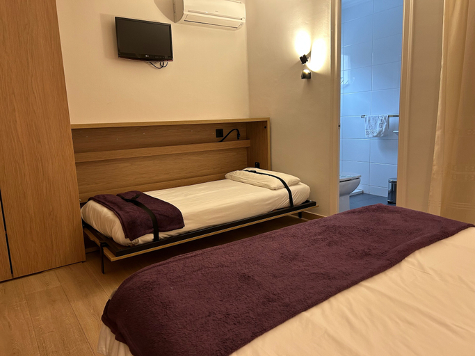 Bedroom 2, Hostal Roma, Lleida