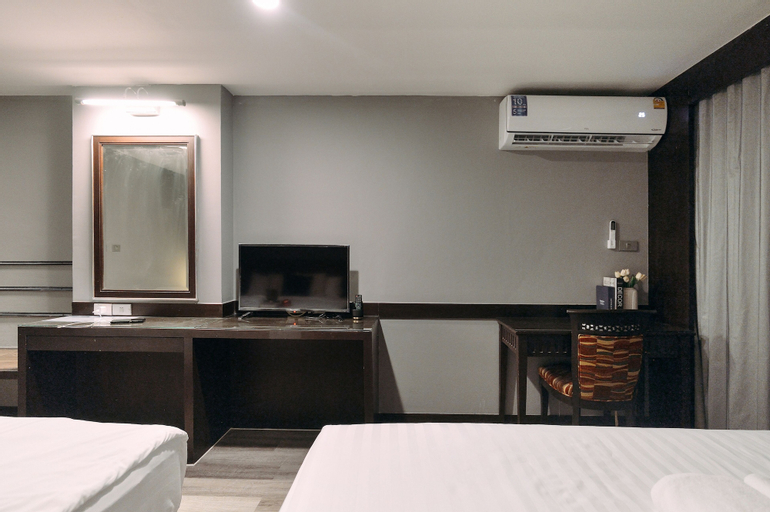 Bedroom 10