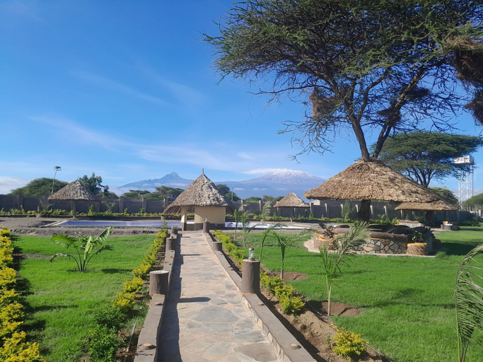 Others 5, PENETY AMBOSELI RESORT, Kajiado South