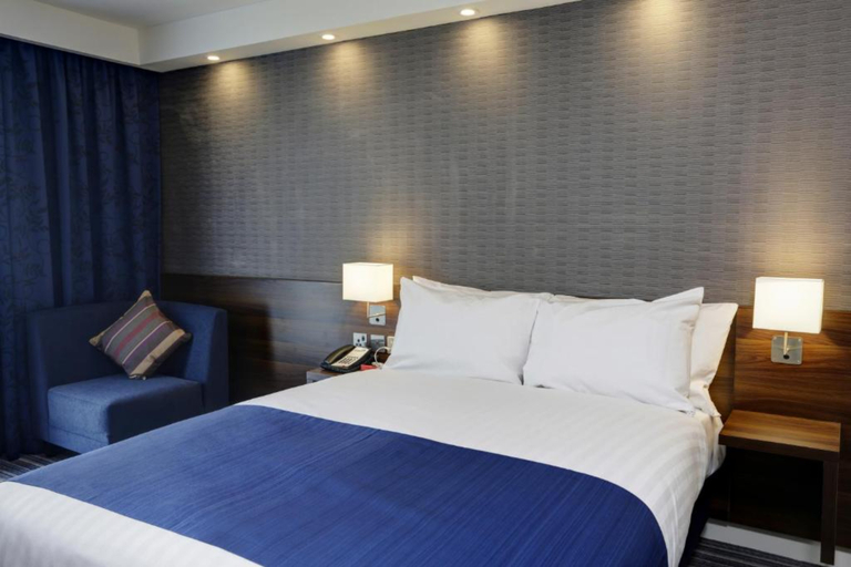 Bedroom 3, Holiday Inn Express LONDON - EXCEL by IHG, London