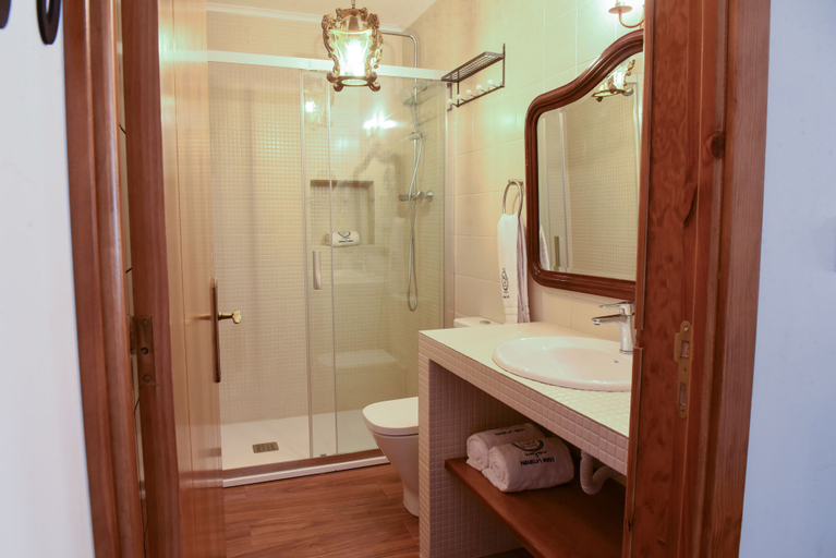 Bathroom 4, PH in Alto Douro Vinhateiro, Torre de Moncorvo