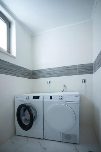 Bathroom 3, Villa Salute