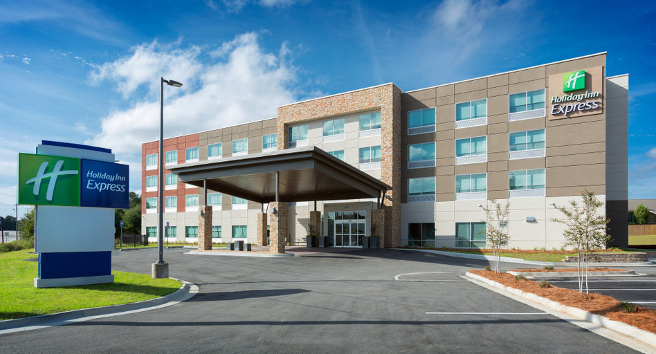 Exterior & Views 2, Holiday Inn Express LAKE PARK by IHG, Lowndes