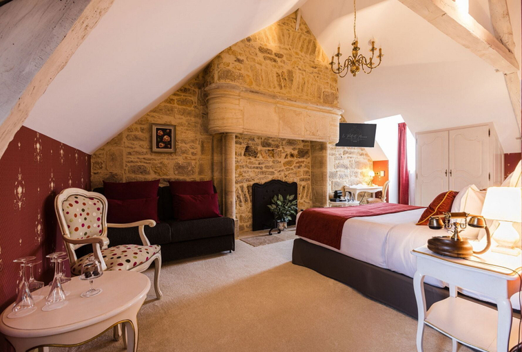Bedroom 2, Le Petit Manoir, Dordogne