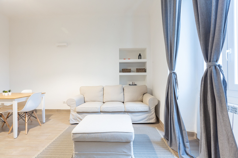 Others 5, Moscova Modern Apartment, Milano