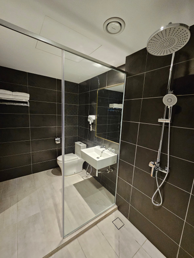 Bathroom 5, Le'genda Hotel, Hulu Langat