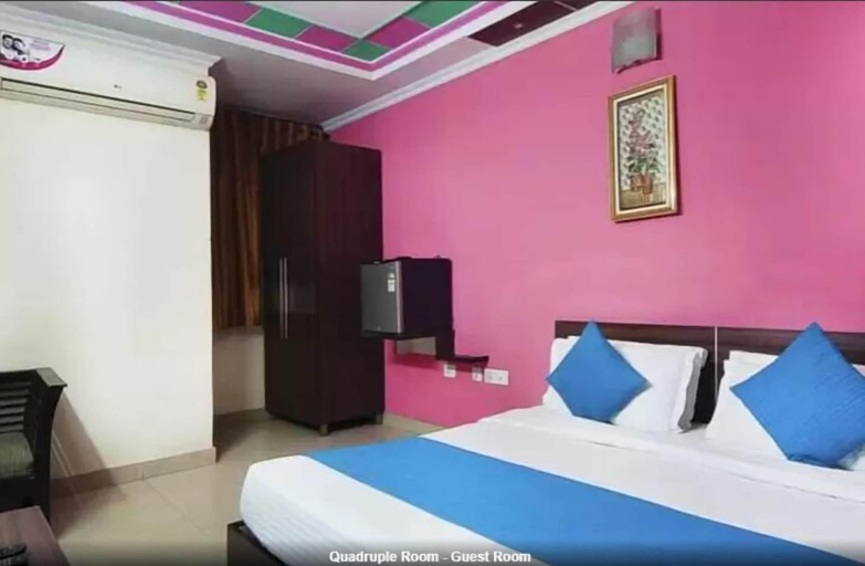 Bedroom 3, Airport Hotel Aerocity Trio Express, Delhi