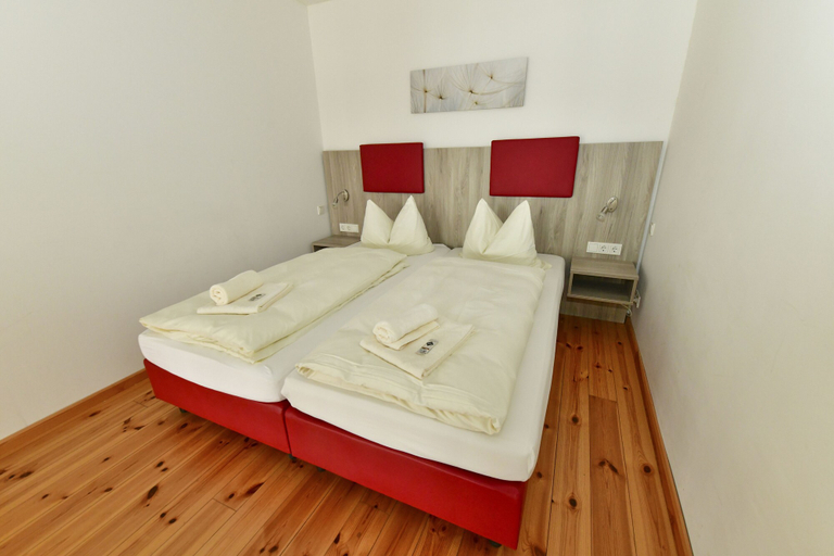 Bedroom, Ferienwohnung Katharinenschule, Eisenach