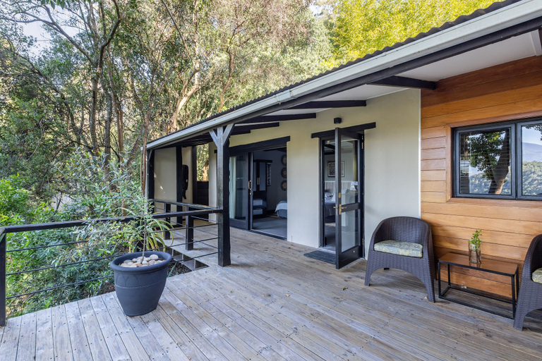 Exterior & Views 2, Hog Hollow Country Lodge, Eden