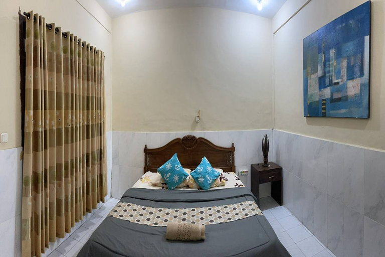 Bedroom 2, Sagita Bungalow, Lombok
