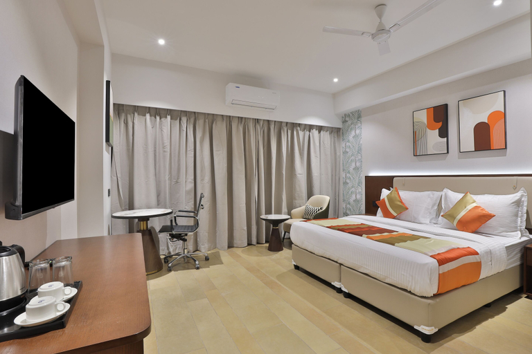 Bedroom 4, Hotel Elements, Surat