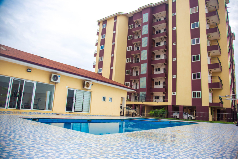 Exterior & Views 2, Earls Court Spintex Apartment, Accra