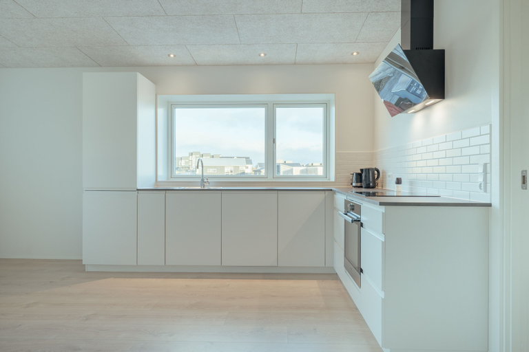 Others 5, New 2 Br Apt | Ocean View, Tórshavn