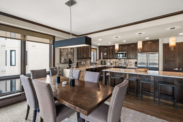 Food & Drinks 5, Chamonix Condominiums by Frias, Pitkin
