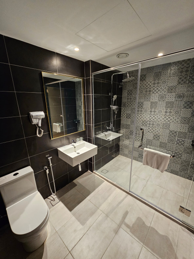 Bathroom 5, Le'genda Hotel, Hulu Langat