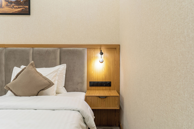 Bedroom 3, Mirzo Hotel, Tashkent City