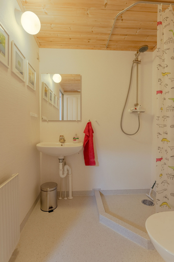 Bathroom 4, Stunning Sea View | 4Br | Beach | Scenic Village, Kvívík