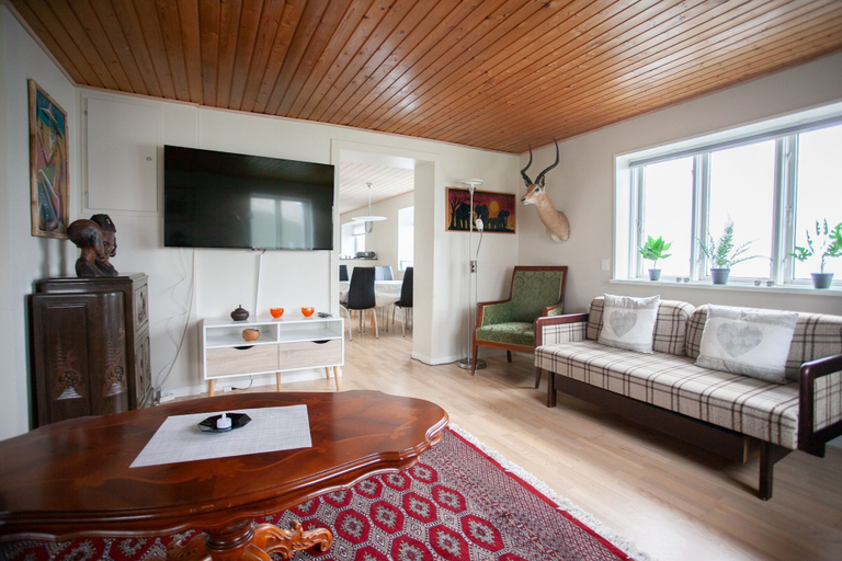 Others 5, Charming 2Br Apartment, Sea View, Tórshavn