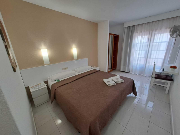 Bedroom 3, Hotel La Casita, Las Palmas