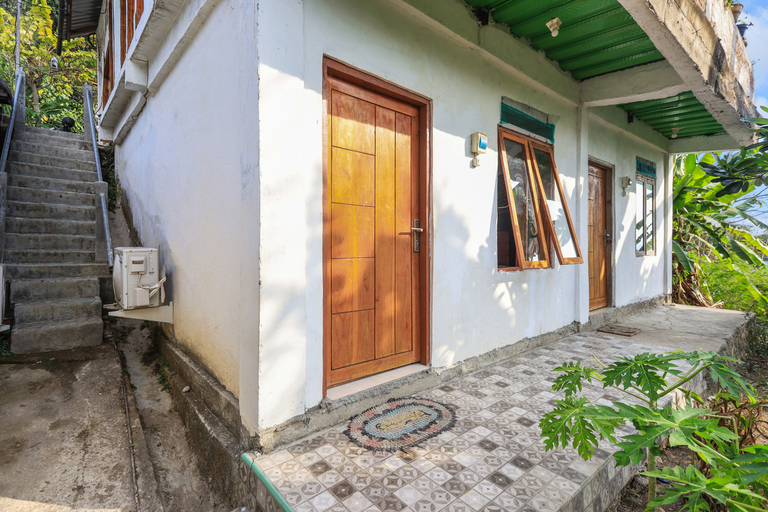 Exterior & Views 2, Palulu Garden Homestay, West Manggarai