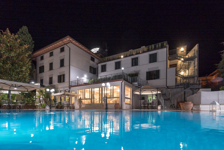 Others 2, President Hotel, Pistoia