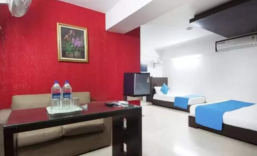 Bedroom 4, Airport Hotel Aerocity Trio Express, Delhi