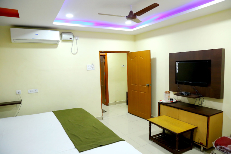 Bedroom 2, DIVYA LODGE & HOTEL ROOMS, Ranga Reddy