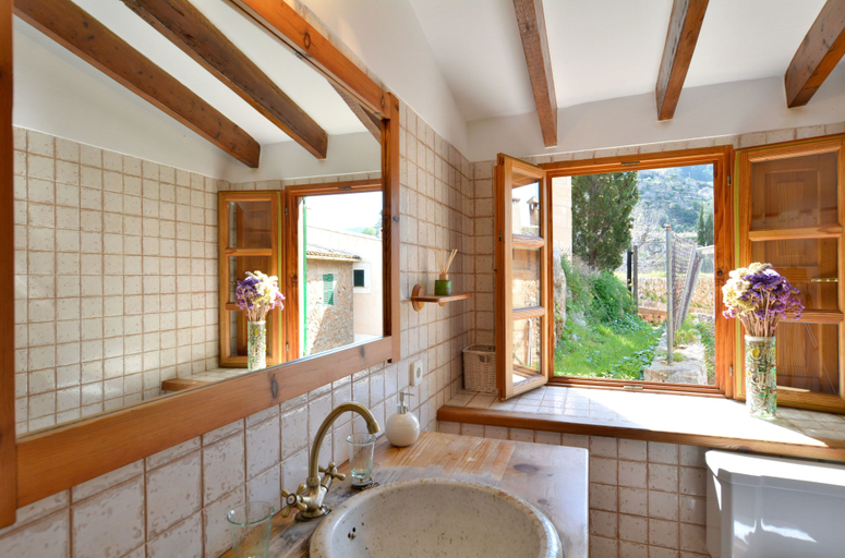 Bathroom 5, Can Busquets - Hotel d'Interior, Baleares
