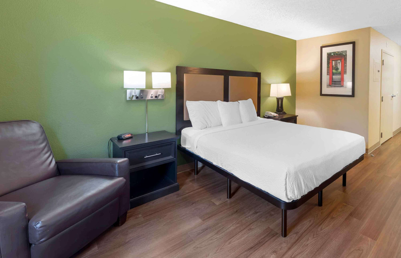 Bedroom 3, Extended Stay America Suites Mt Laurel Pacilli Place, Burlington