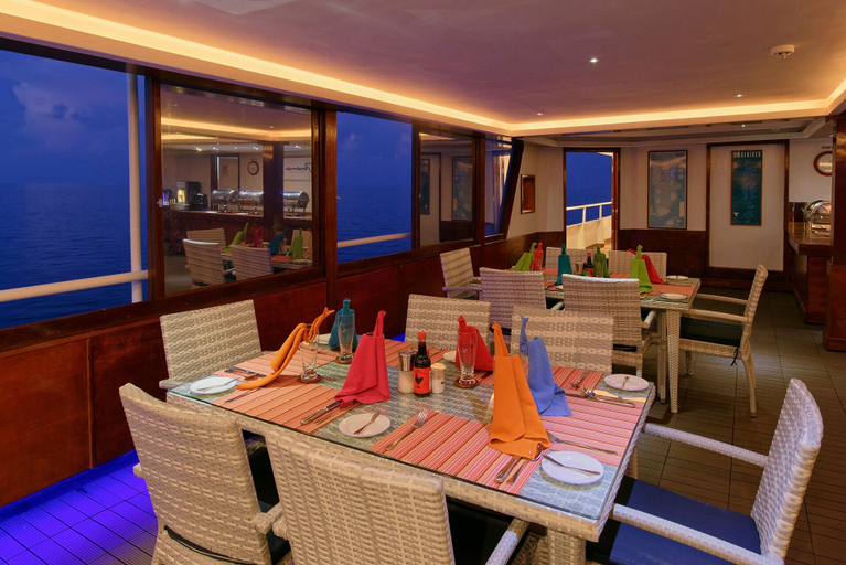 Food & Drinks 5, Yasawa Princess, Malé