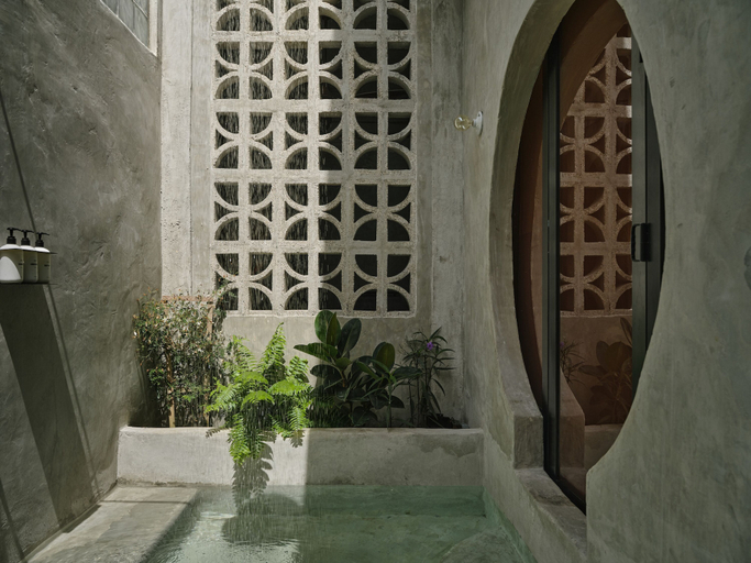Exterior & Views, VERDE by DW