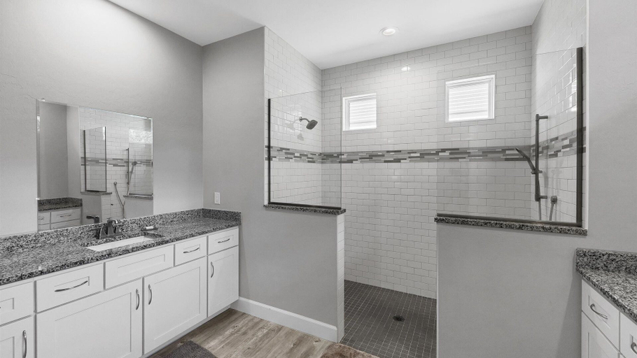 Bathroom 4, 22089 Deborah Avenue, Charlotte