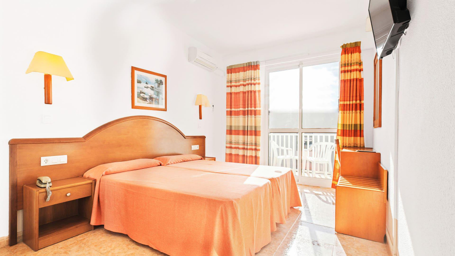 Bedroom 3, BLUESEA Piscis - Adults Only, Baleares