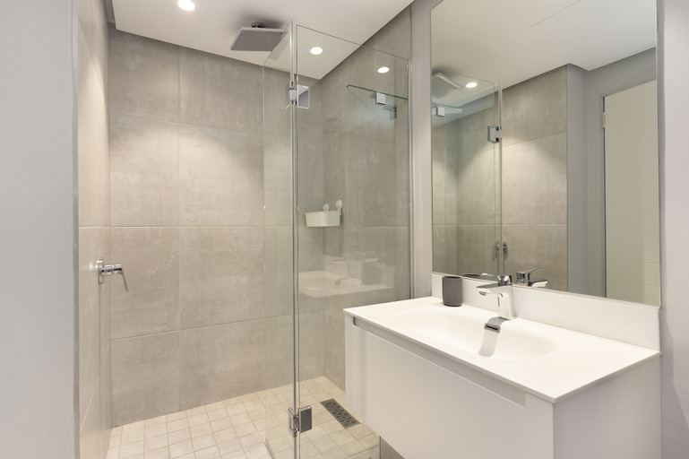 Bathroom, 16 On Bree Unit 2117, City of Cape Town