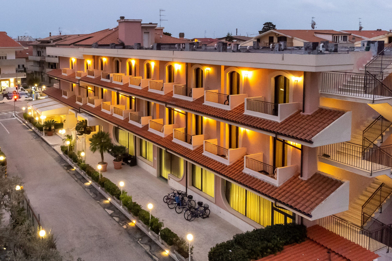 Exterior & Views 2, Hotel Villa Elena, Teramo