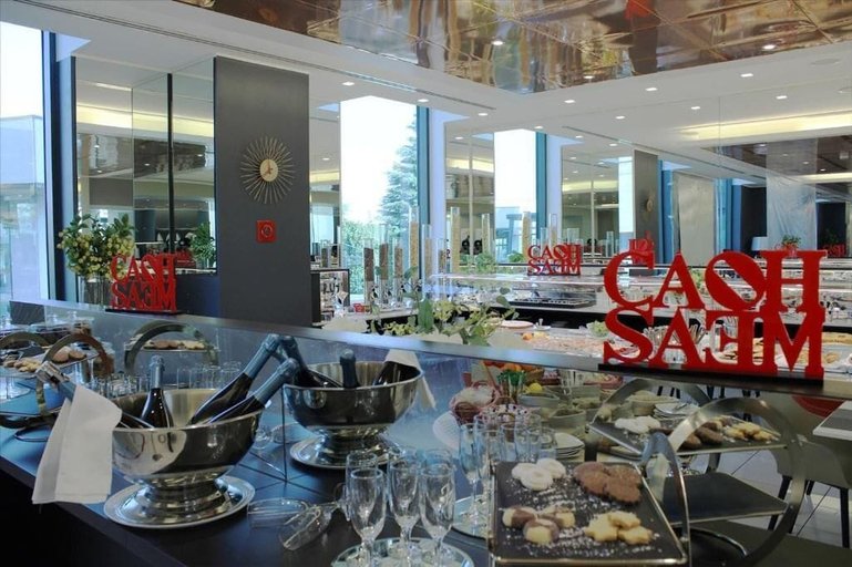 Food & Drinks 5, AN HOTEL MILANO MELEGNANO, Milano