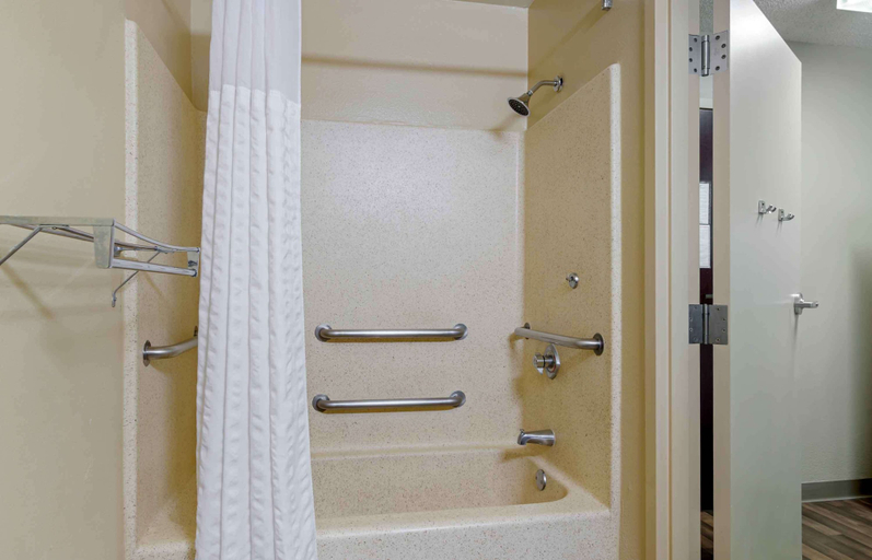 Bathroom 4, Extended Stay America Select Suites - Atlanta - Marietta - Windy Hill, Cobb