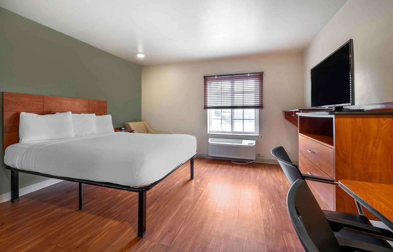 Bedroom 3, Extended Stay America Select Suites - Lake Worth, Palm Beach