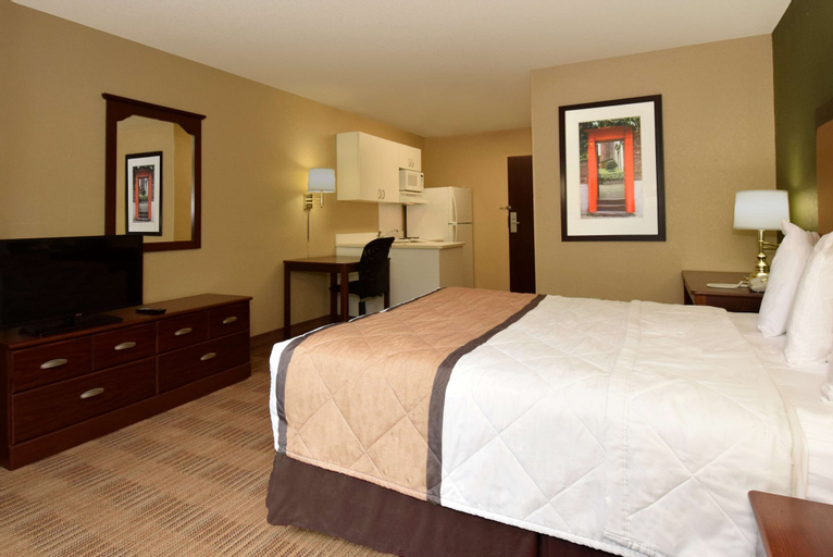 Bedroom 9
