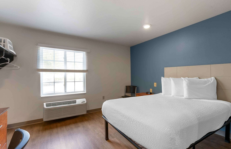 Bedroom 2, Extended Stay America Select Suites - Lakeland, Polk
