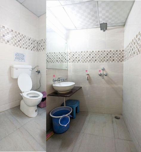 Bathroom 3, Abode Homestay, Jaipur