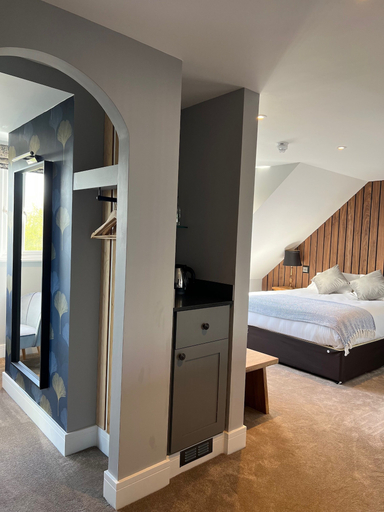 Bedroom 2, The Three Pickerels, Cambridgeshire