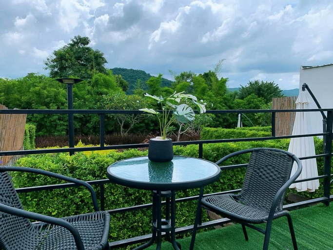 Scenery 4