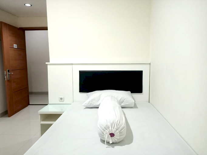 Bedroom 3, OYO 93303 Lourdes Blessing Hill, Tomohon